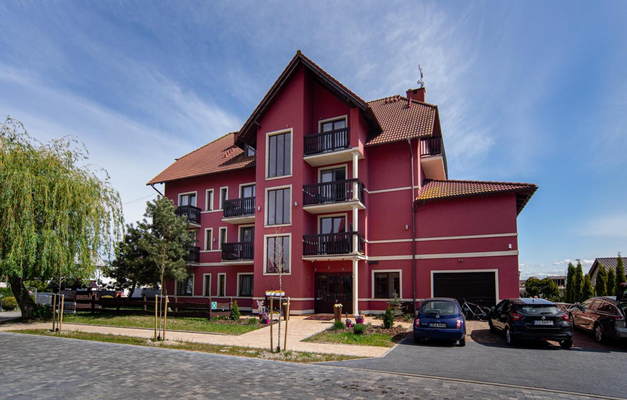 Willa Karmazynowa Przystan Miedzywodzie Exterior photo